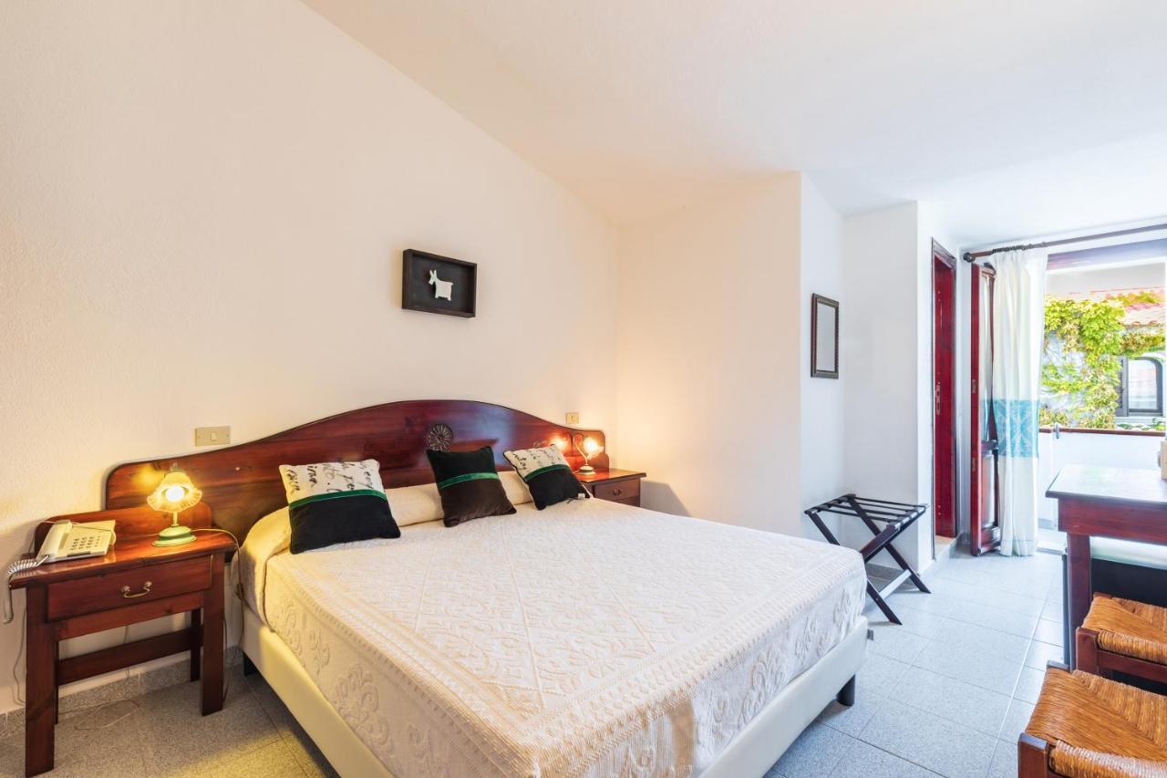 Hotel S'Ortale Con Parcheggio Interno E Ristorante All'Aperto Орозеи Екстериор снимка