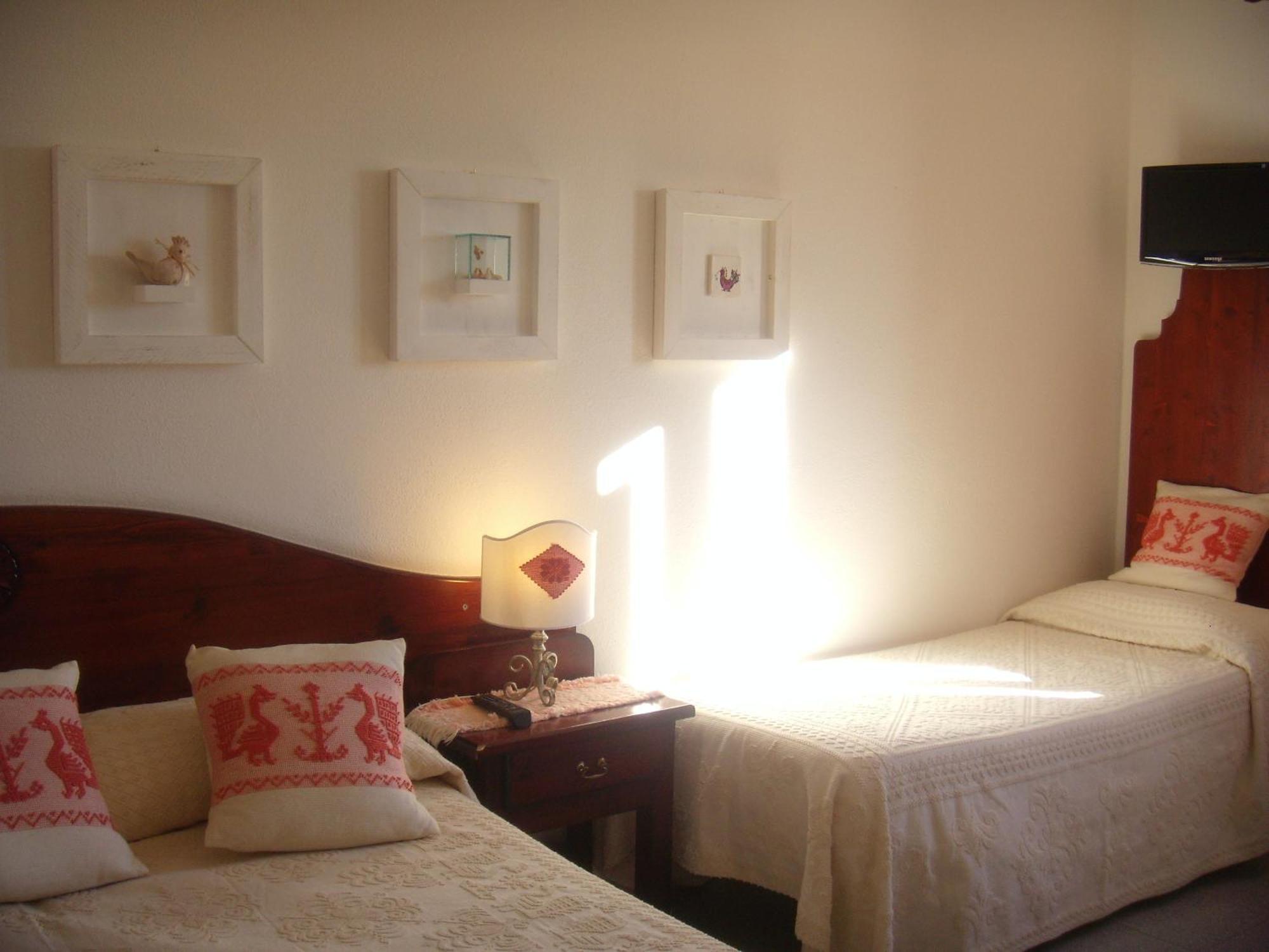 Hotel S'Ortale Con Parcheggio Interno E Ristorante All'Aperto Орозеи Екстериор снимка